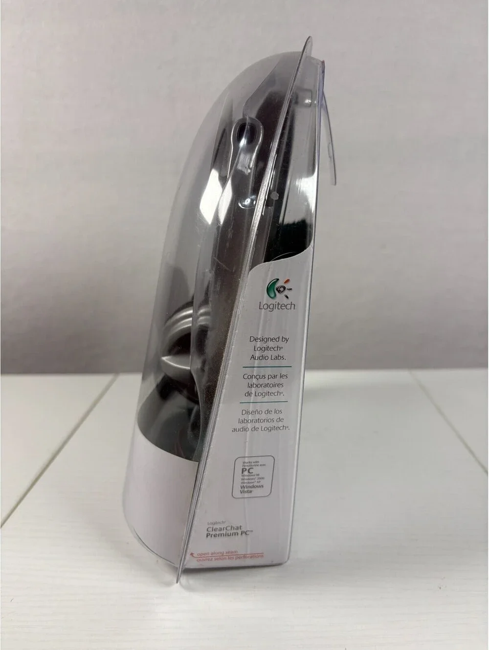 Logitech ClearChat Premium PC Stereo Headset Noise Canceling Mic 981-000084 NEW